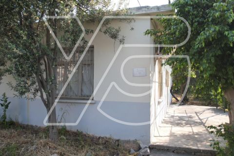 erdemli kargıcak mahallesinde satılık müstakil ve tarla