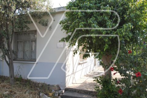 erdemli kargıcak mahallesinde satılık müstakil ve tarla